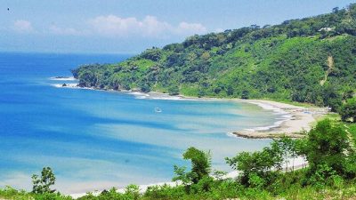 Pantai di Sukabumi yang Wajib Disambangi