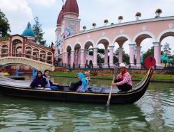 Little Venice Menyuguhkan Sensasi Liburan Ala Italia