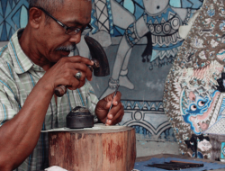 Merawat Akar Budaya di Tengah Modernisasi, Tantangan Atau Peluang?