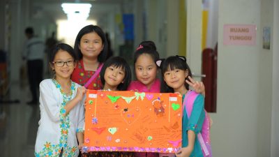 Sistem Pendidikan Kejar Target, yang Penting Lulus!