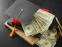 UKT Naik! Kuliah Menjadi Pendidikan Tak Ramah Karena Biaya yang Mewah