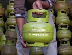 Gas Elpiji 3 Kg Langka dan Harga Melonjak, Warga Ngeluh!