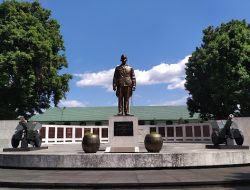 Berkunjung ke Museum dan Monumen PETA Bogor