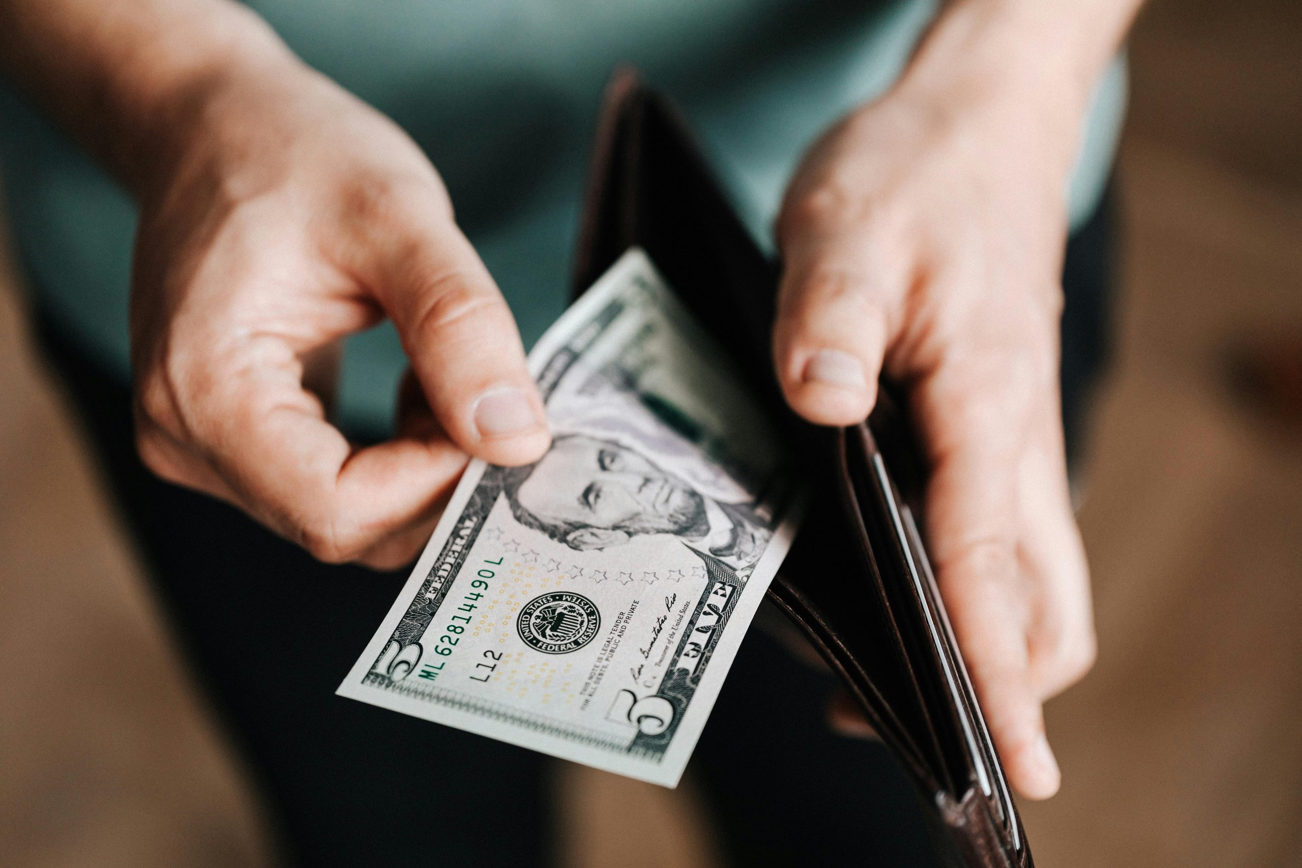 Seni Berhemat Model Baru: Apa Itu Loud Budgeting?