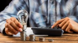 7 Tips Hemat Listrik untuk Keluarga Modern 